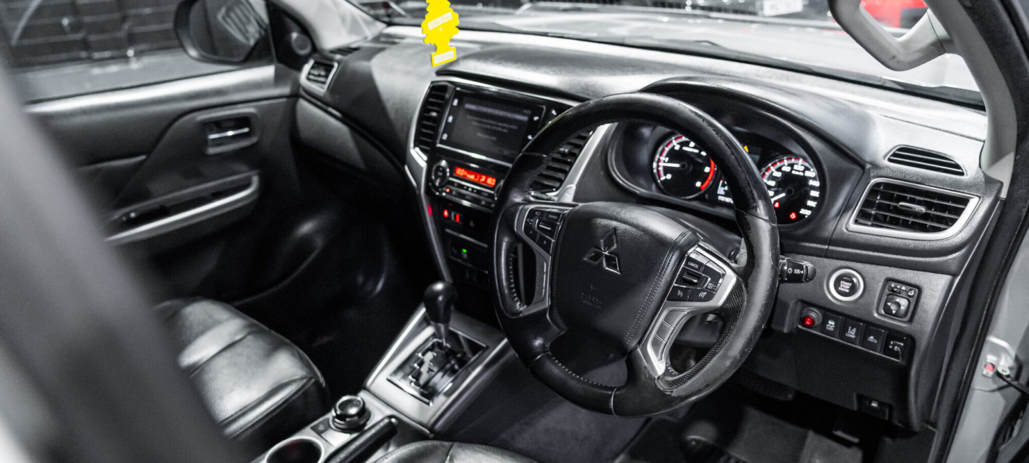 Vehicle Gallery Image