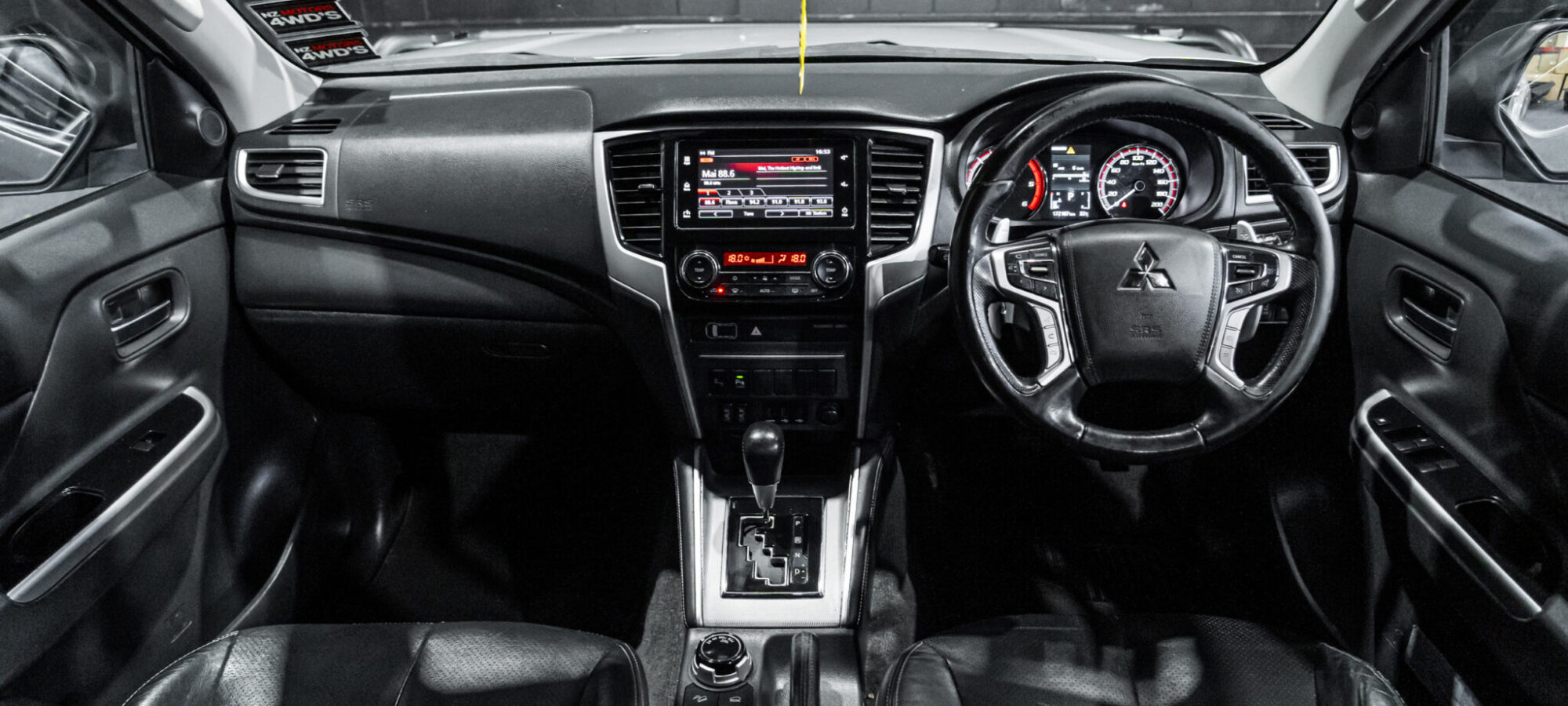 Vehicle Gallery Image