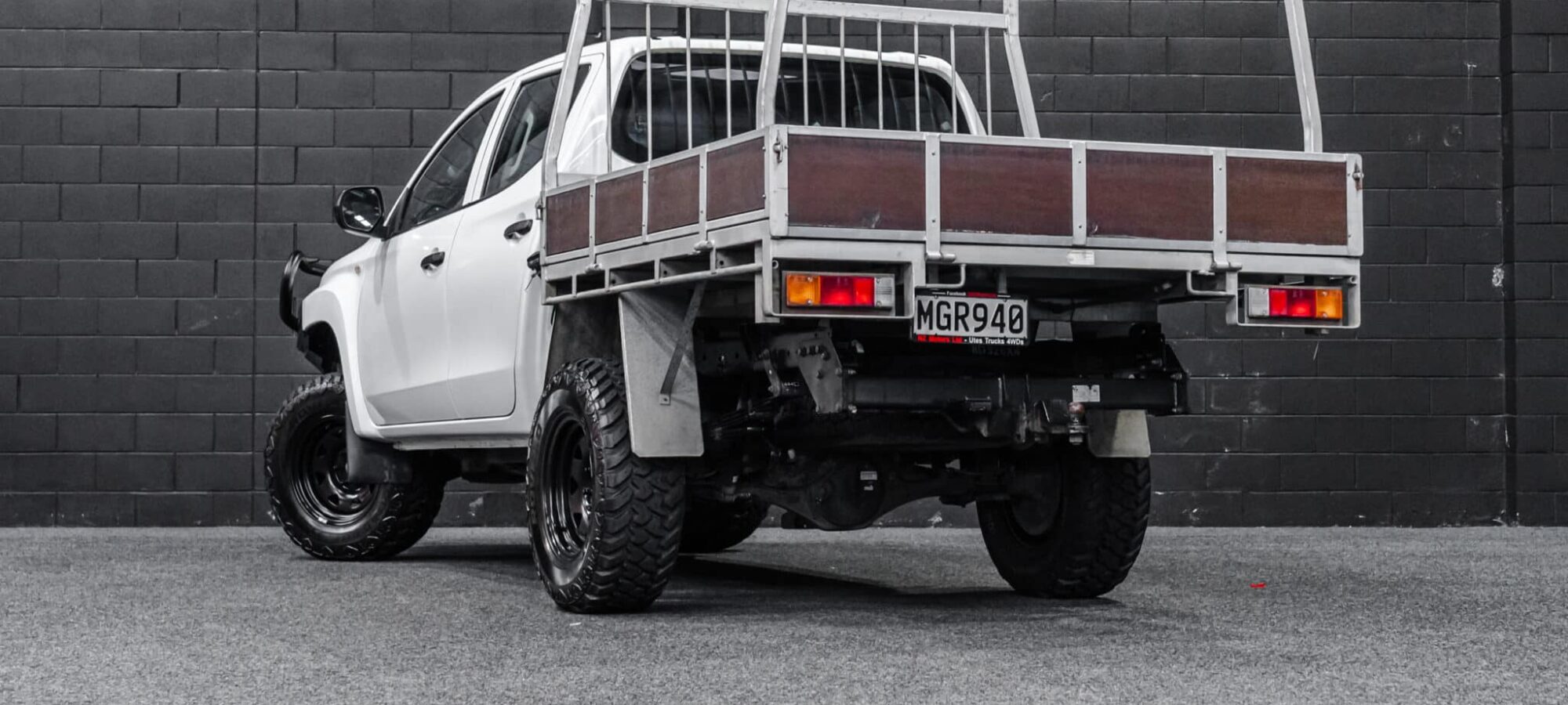 Vehicle Gallery Image