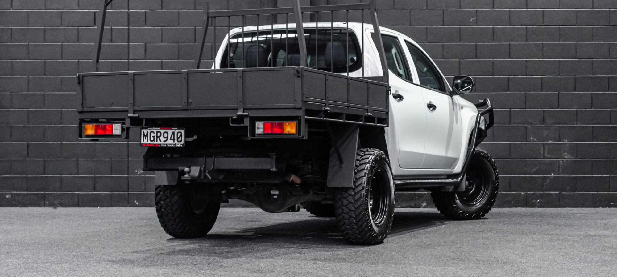 Vehicle Gallery Image