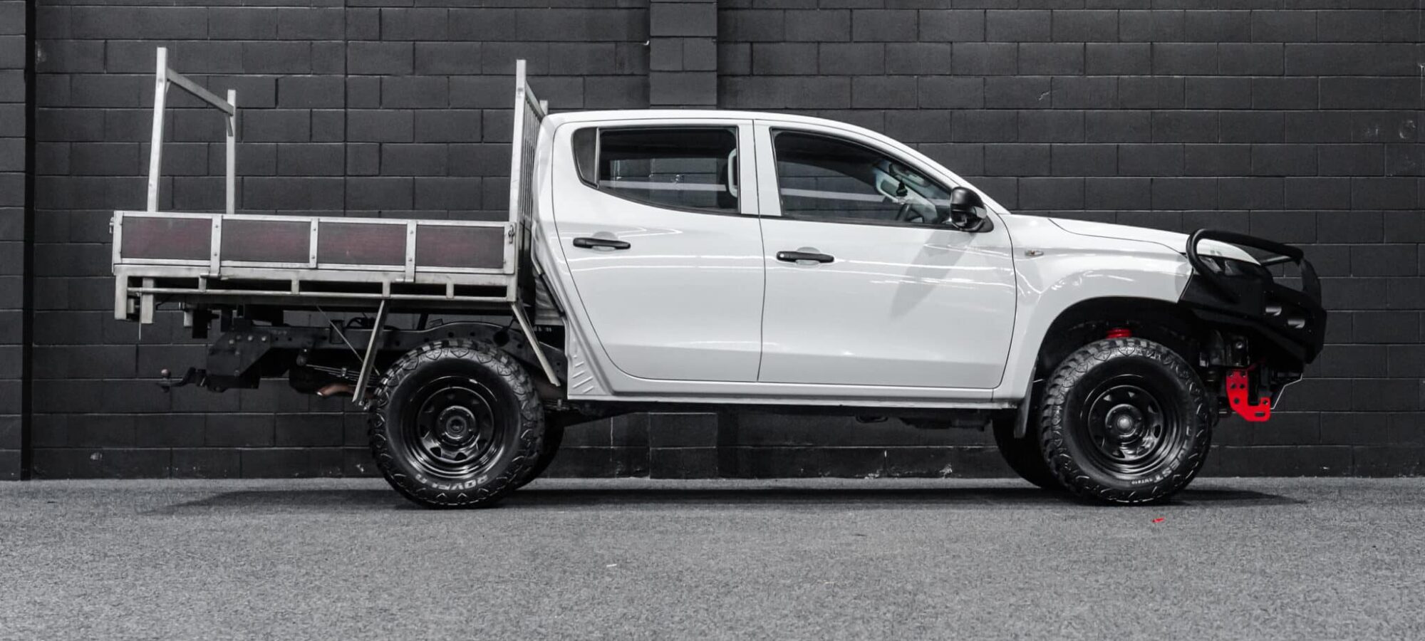 Vehicle Gallery Image