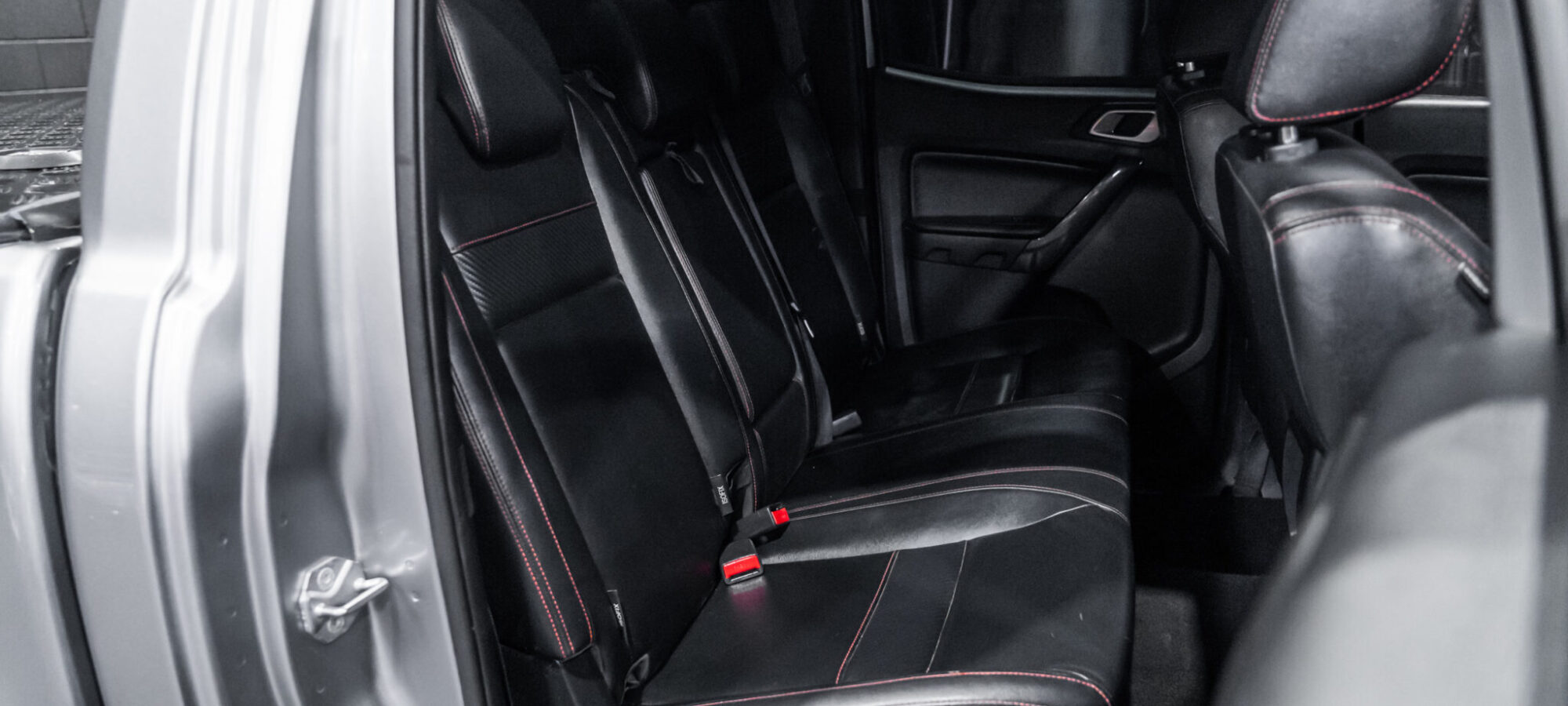 Vehicle Gallery Image