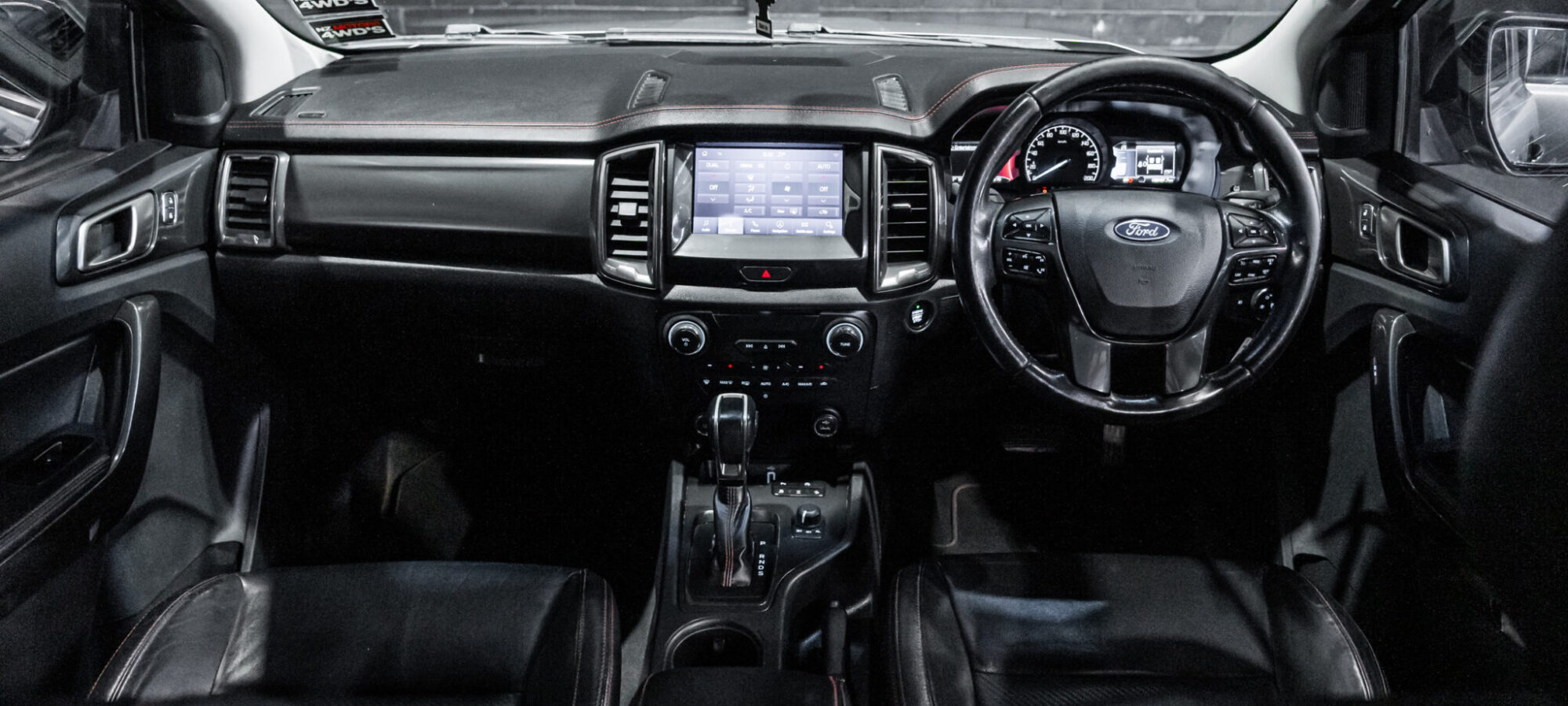 Vehicle Gallery Image