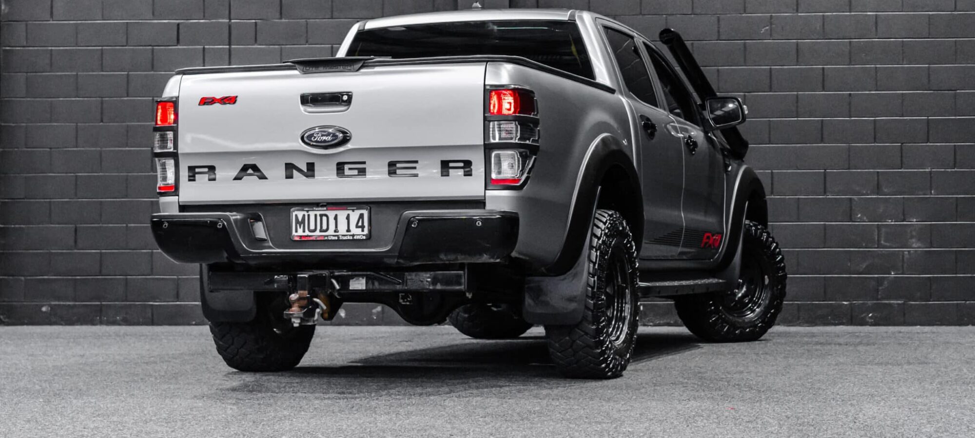 Vehicle Gallery Image