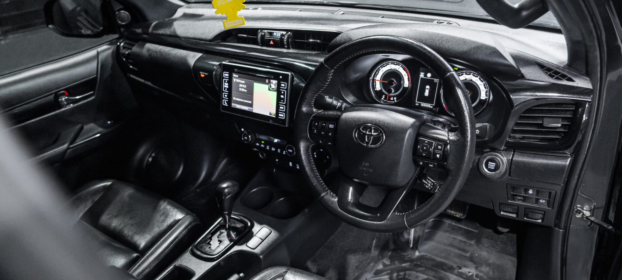 Vehicle Gallery Image