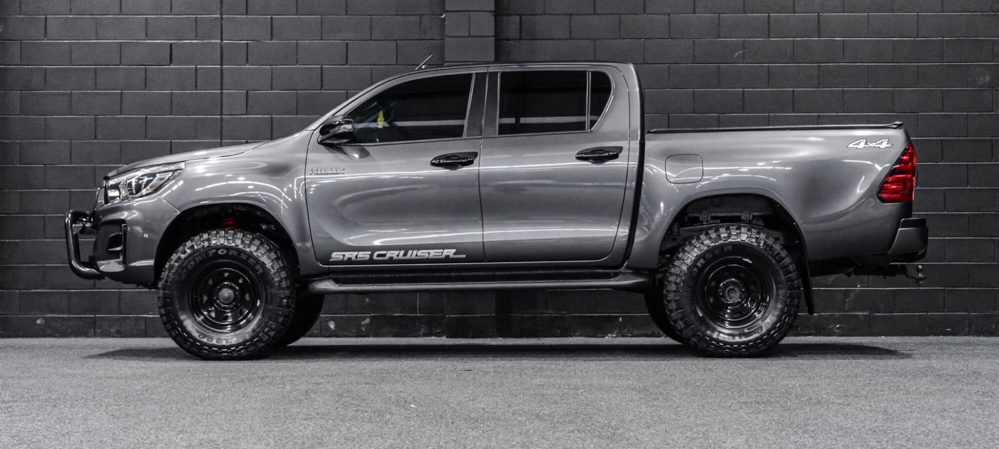 Vehicle Gallery Image