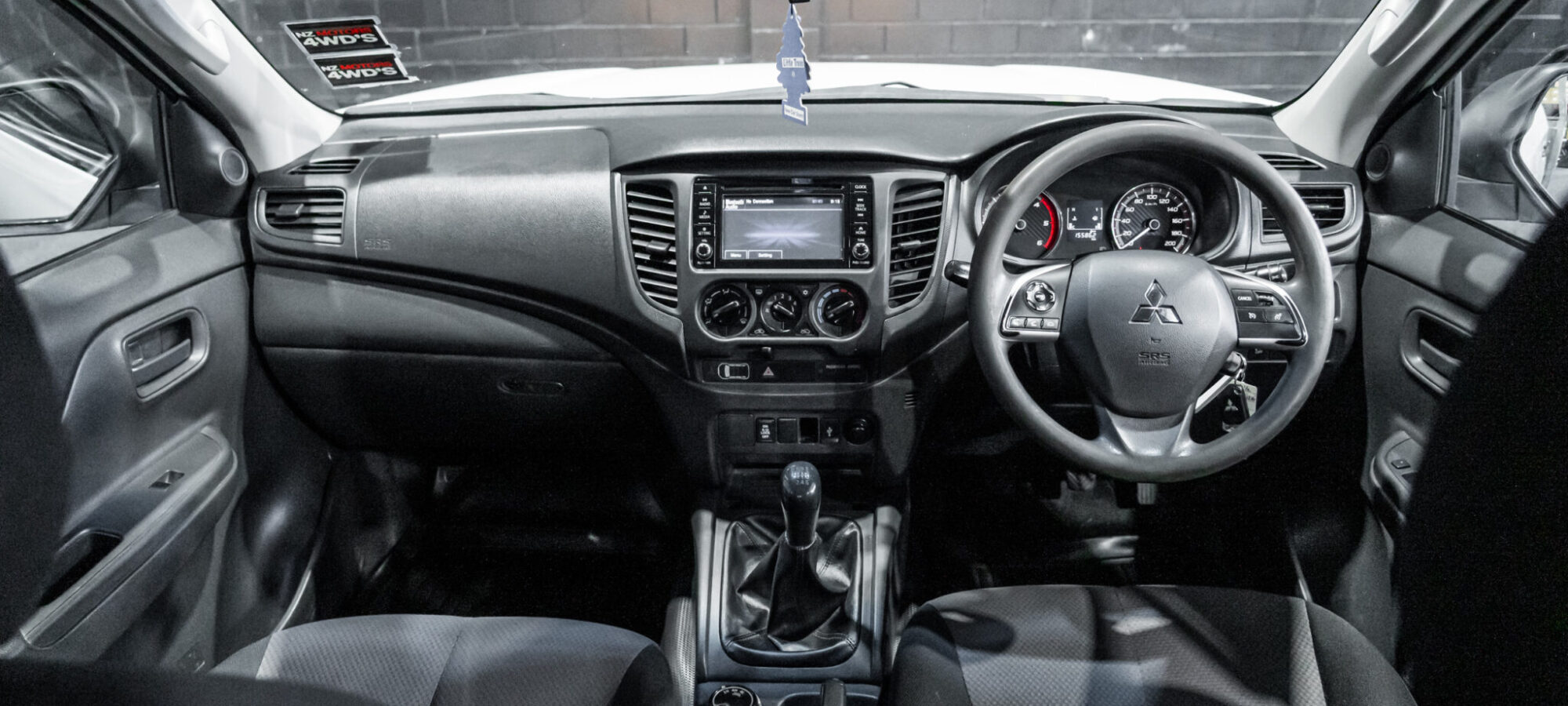 Vehicle Gallery Image