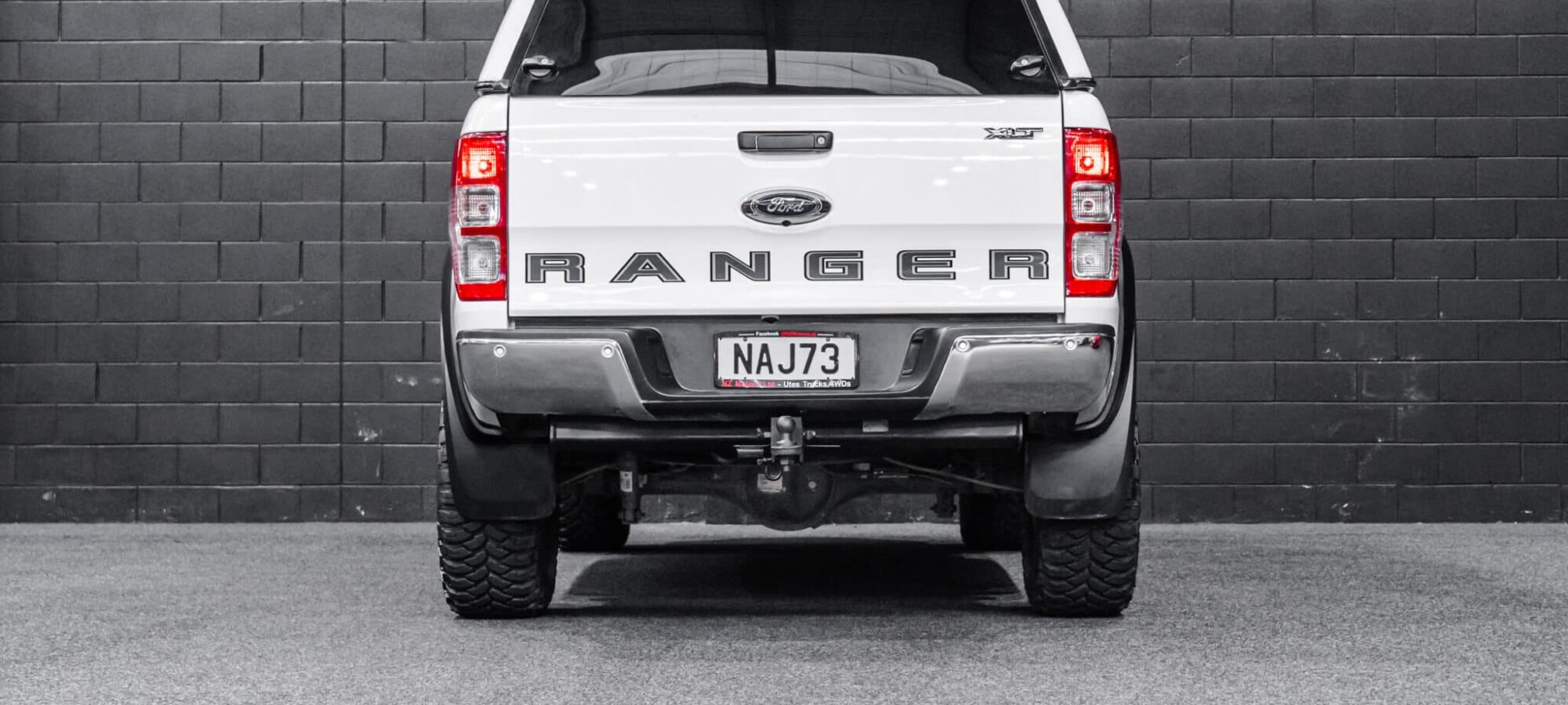 Vehicle Gallery Image