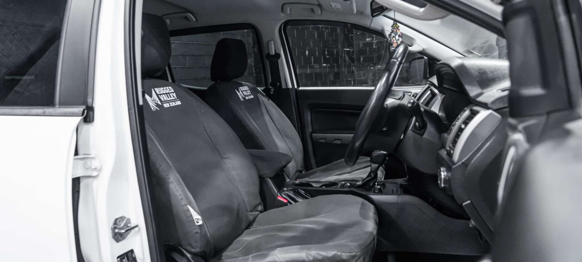 Vehicle Gallery Image