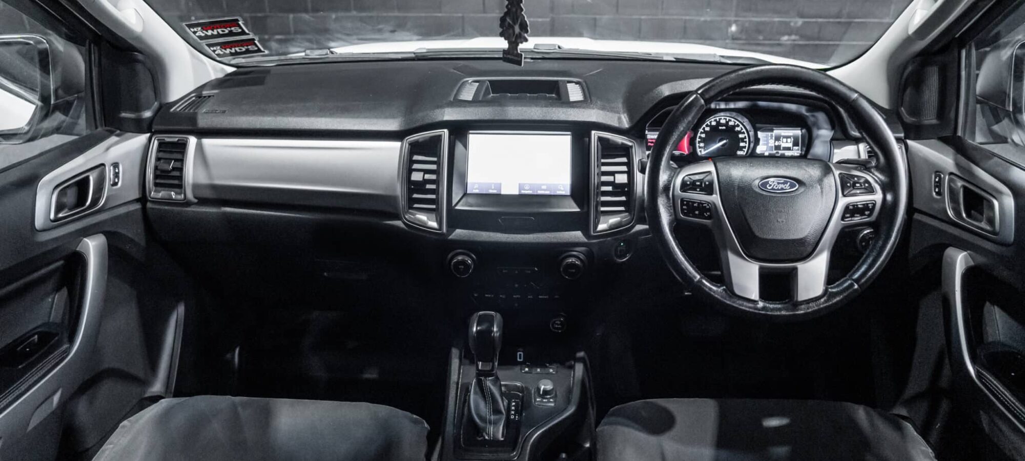 Vehicle Gallery Image