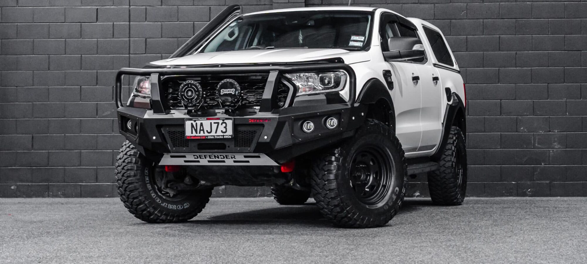 Vehicle Gallery Image