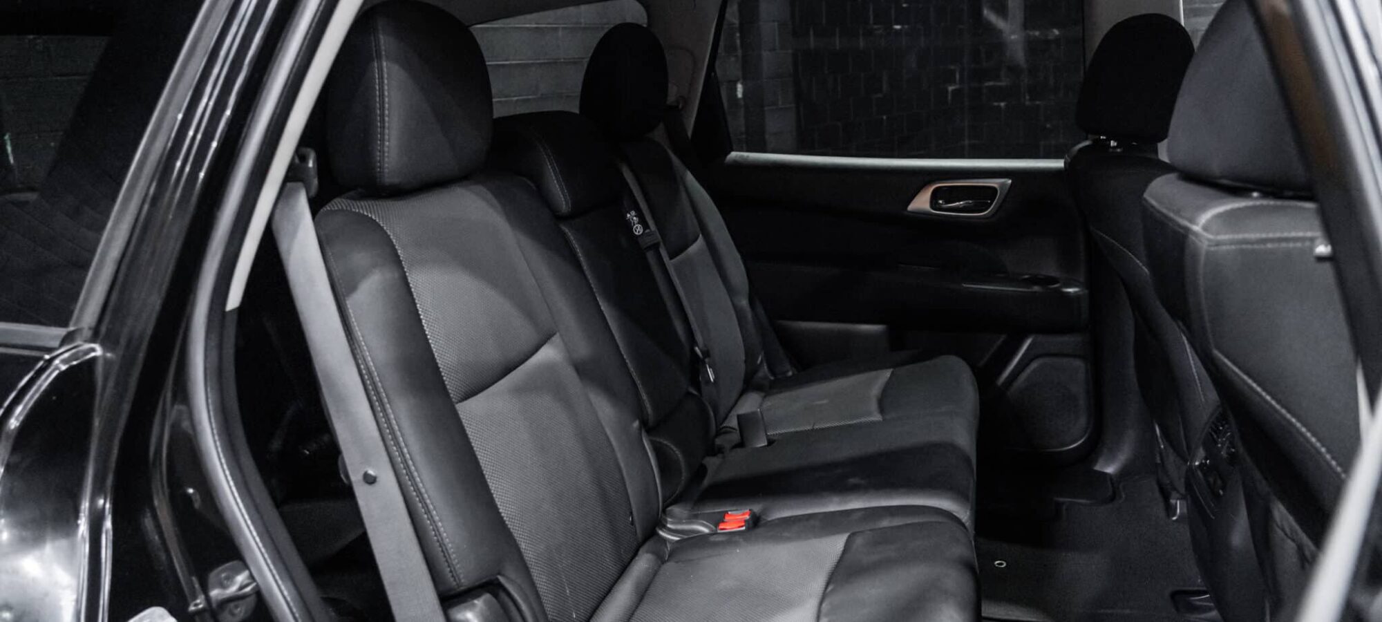 Vehicle Gallery Image