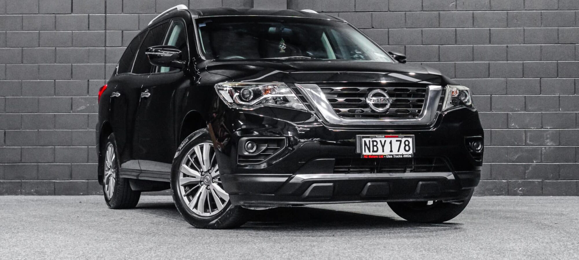 Vehicle Gallery Image