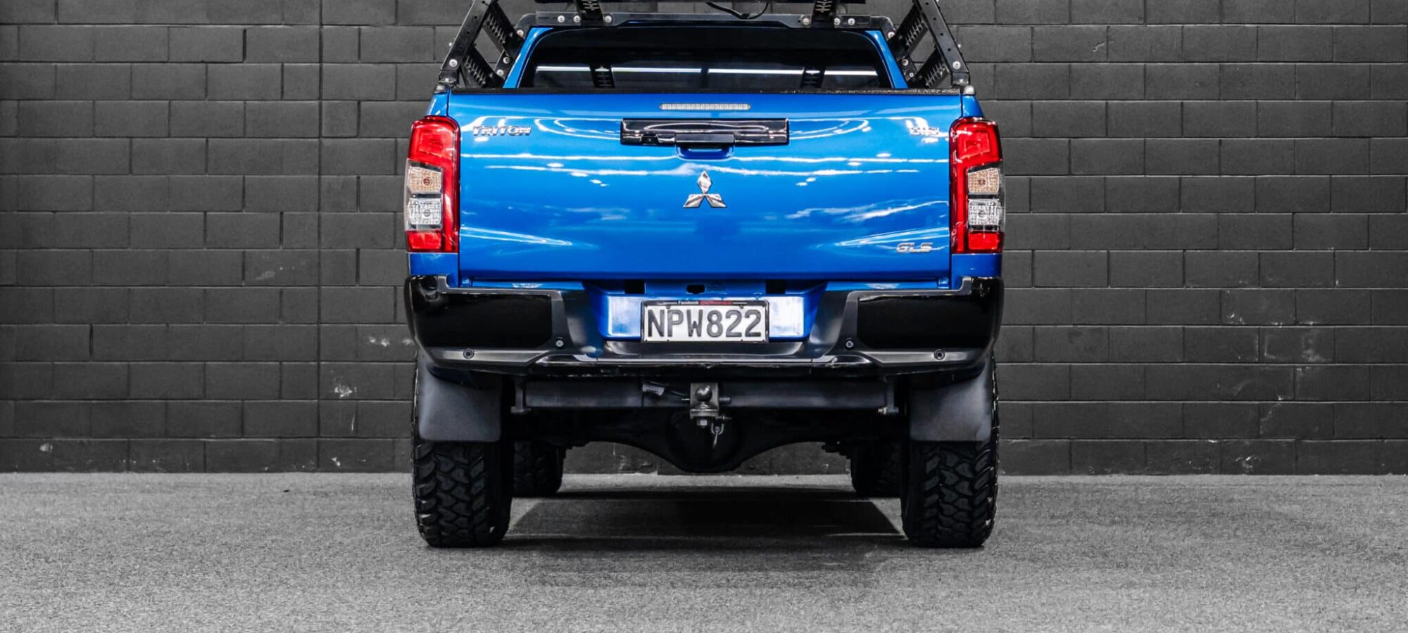 Vehicle Gallery Image