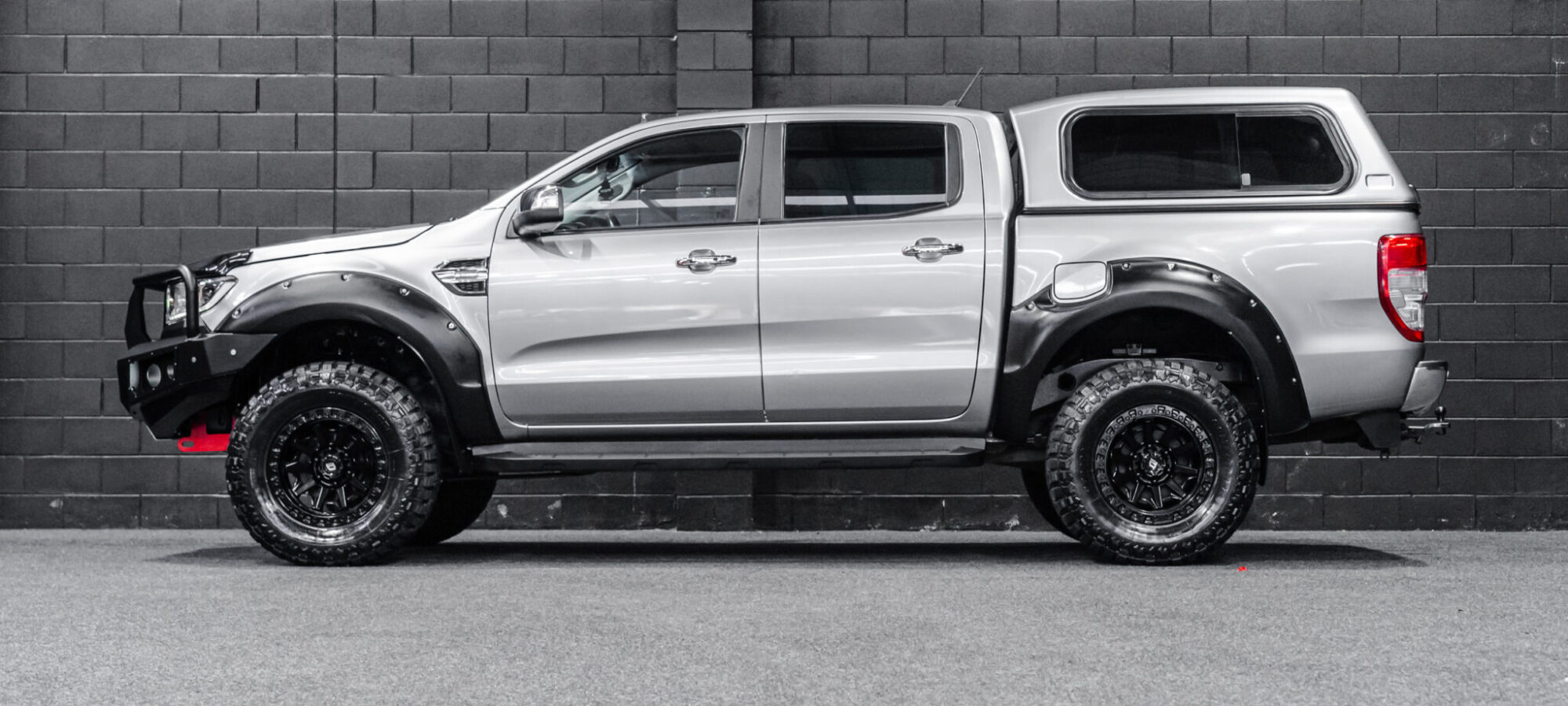 Vehicle Gallery Image