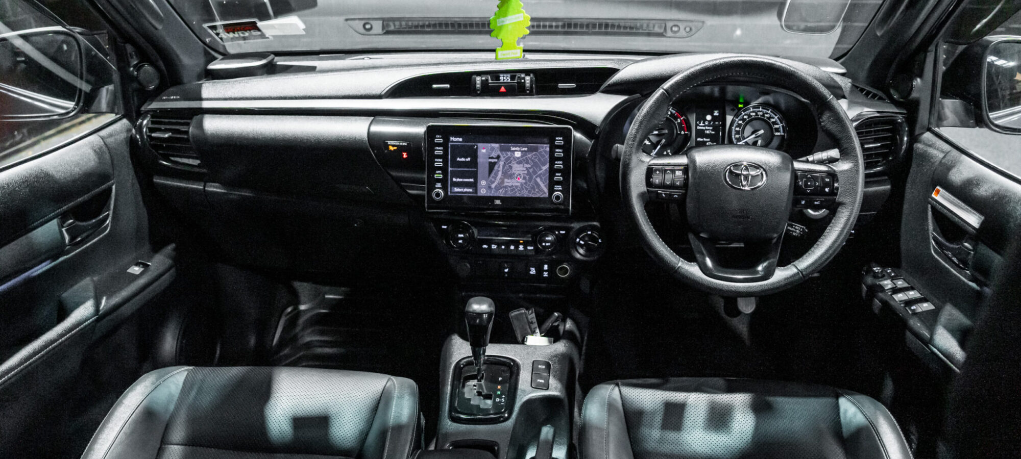 Vehicle Gallery Image