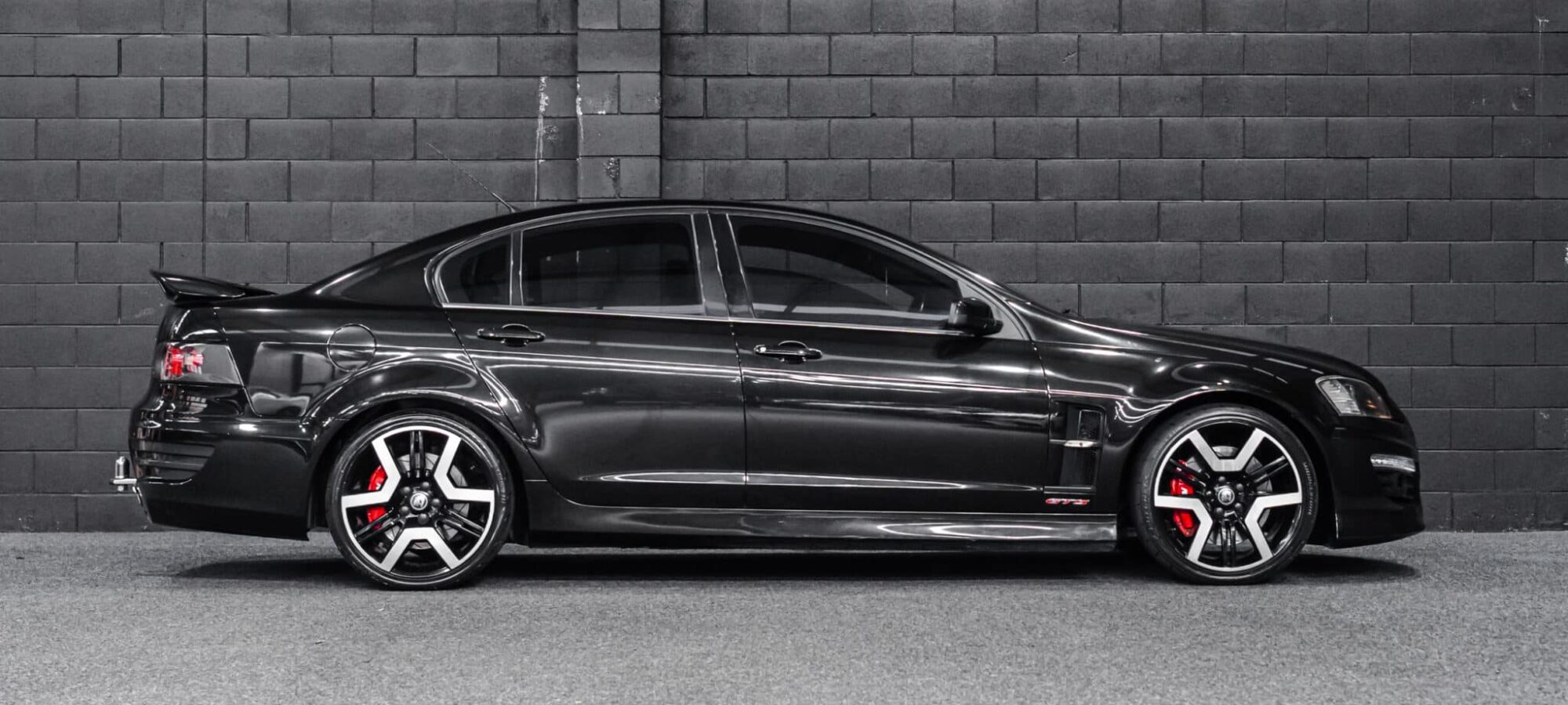 Vehicle Gallery Image