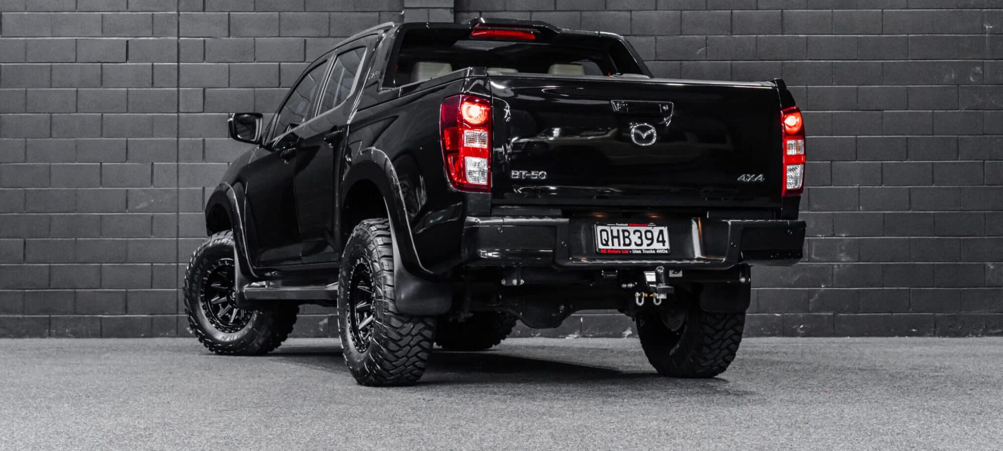 Vehicle Gallery Image