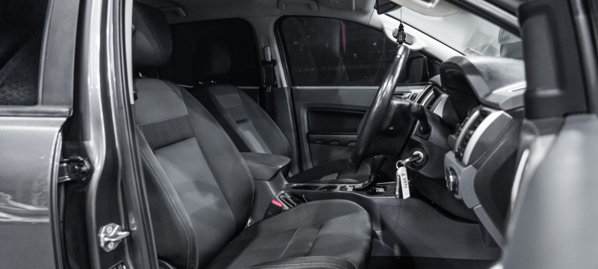 Vehicle Gallery Image