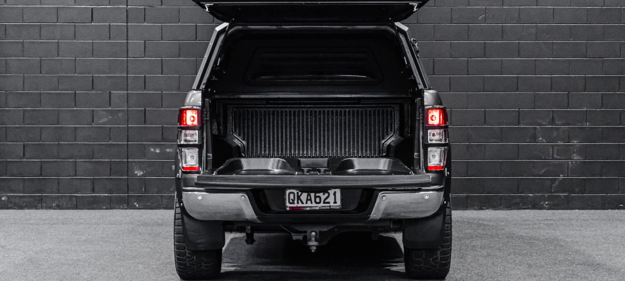 Vehicle Gallery Image