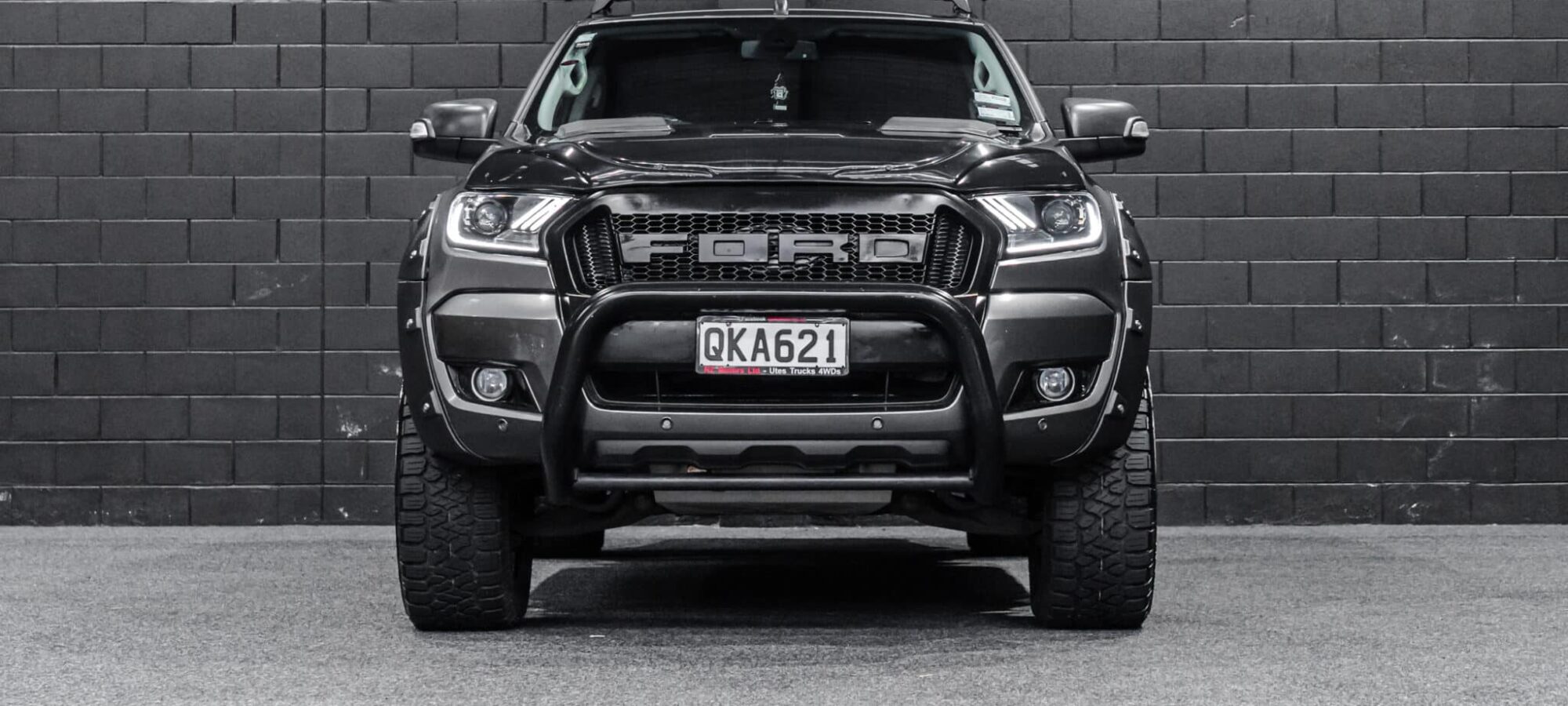 Vehicle Gallery Image