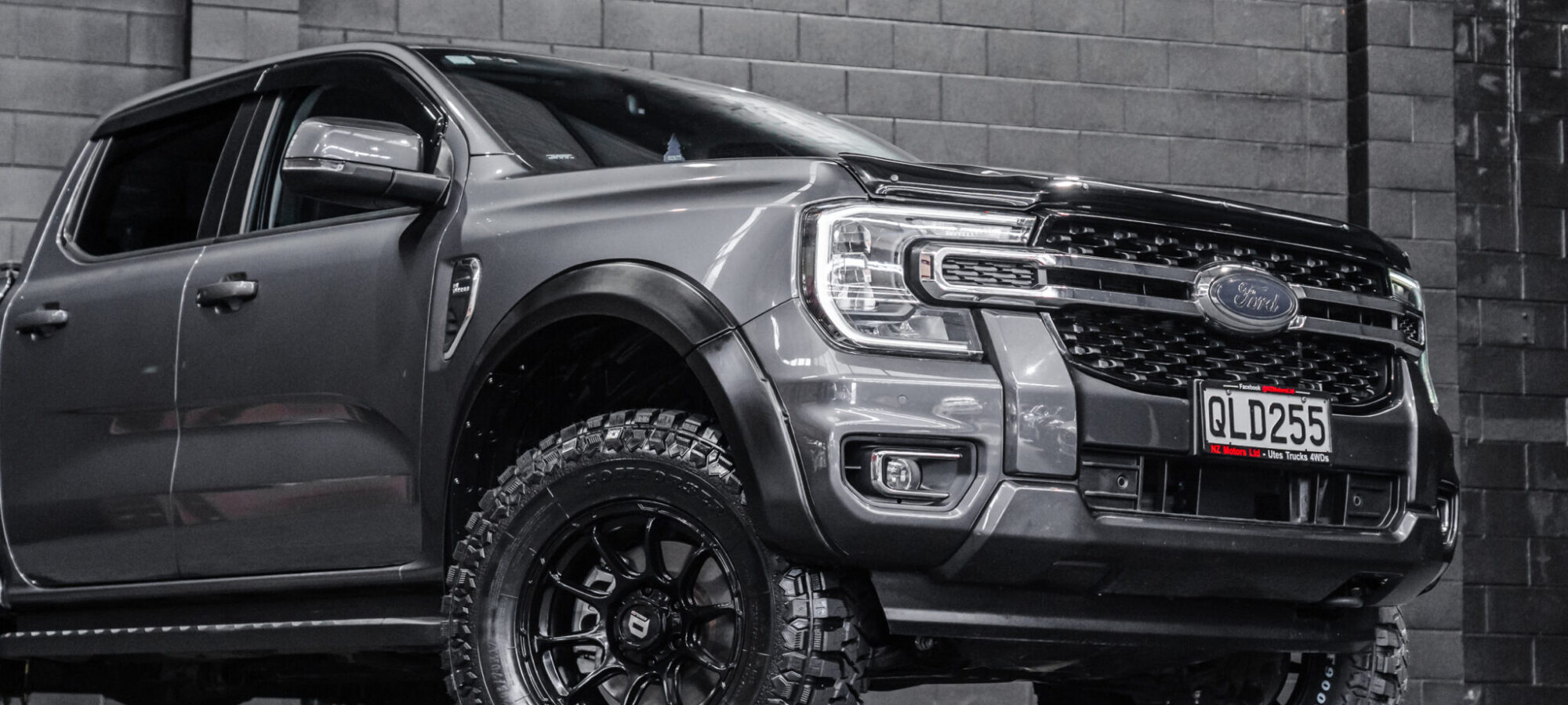 Vehicle Gallery Image