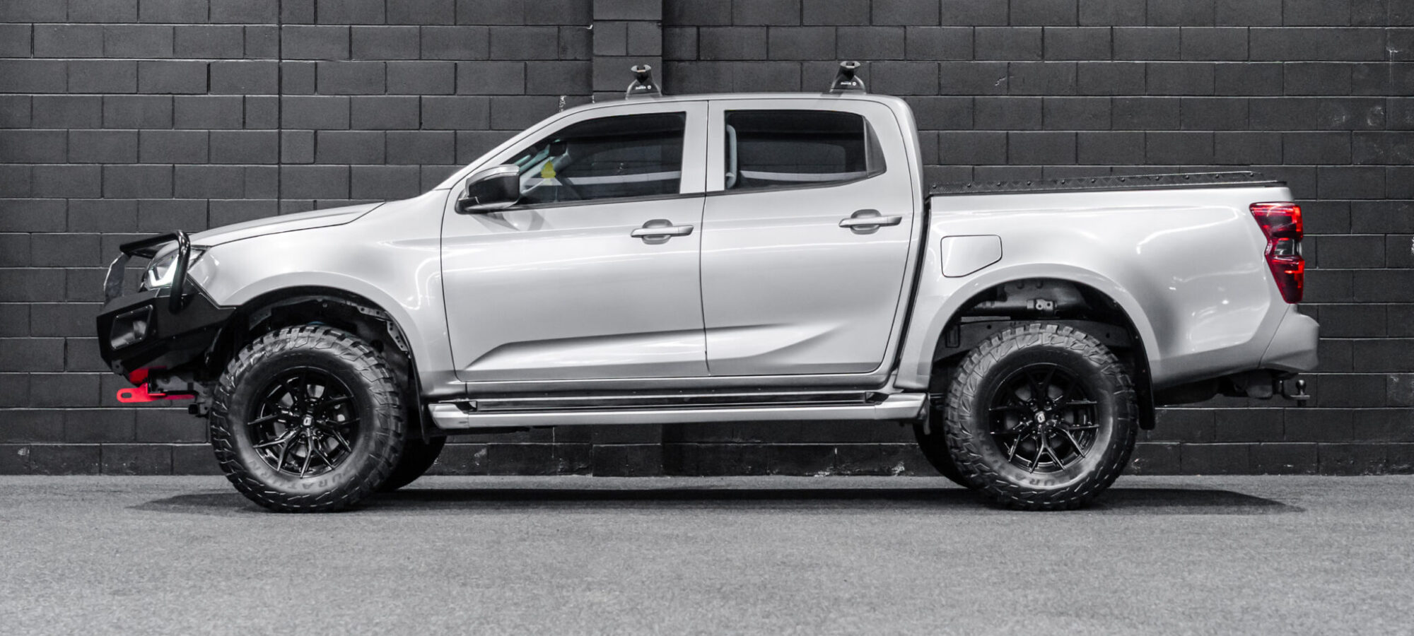 Vehicle Gallery Image