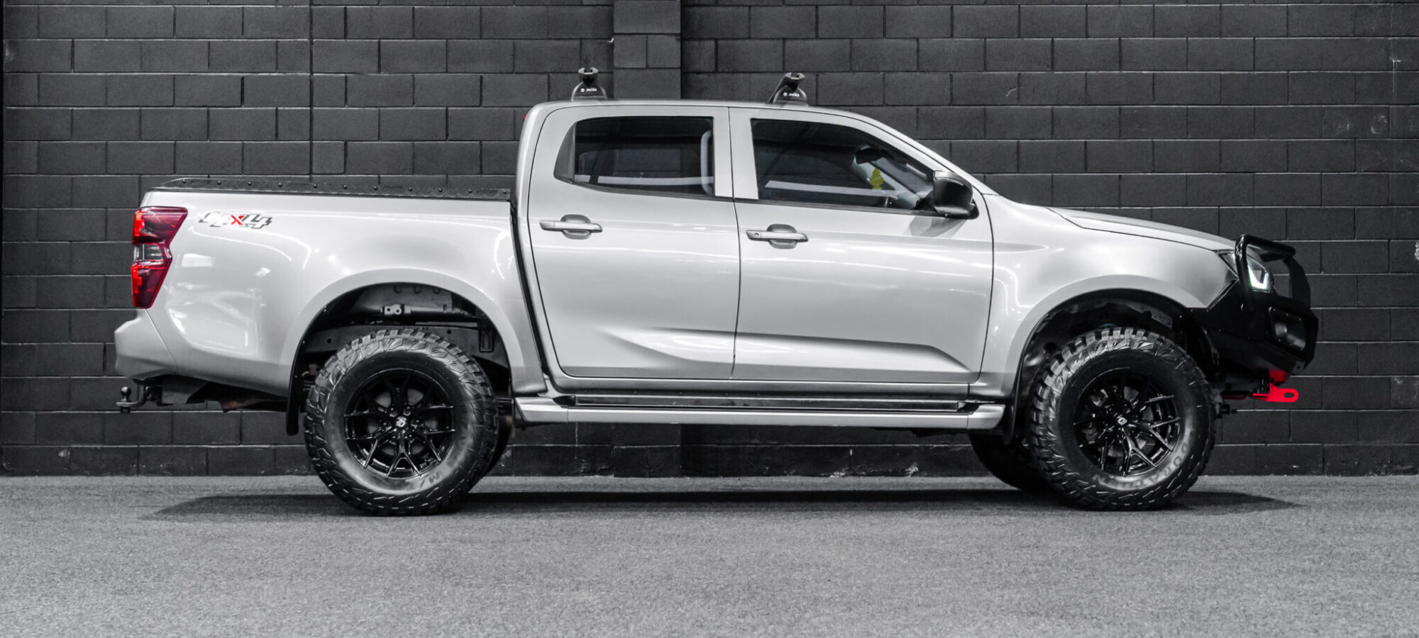 Vehicle Gallery Image