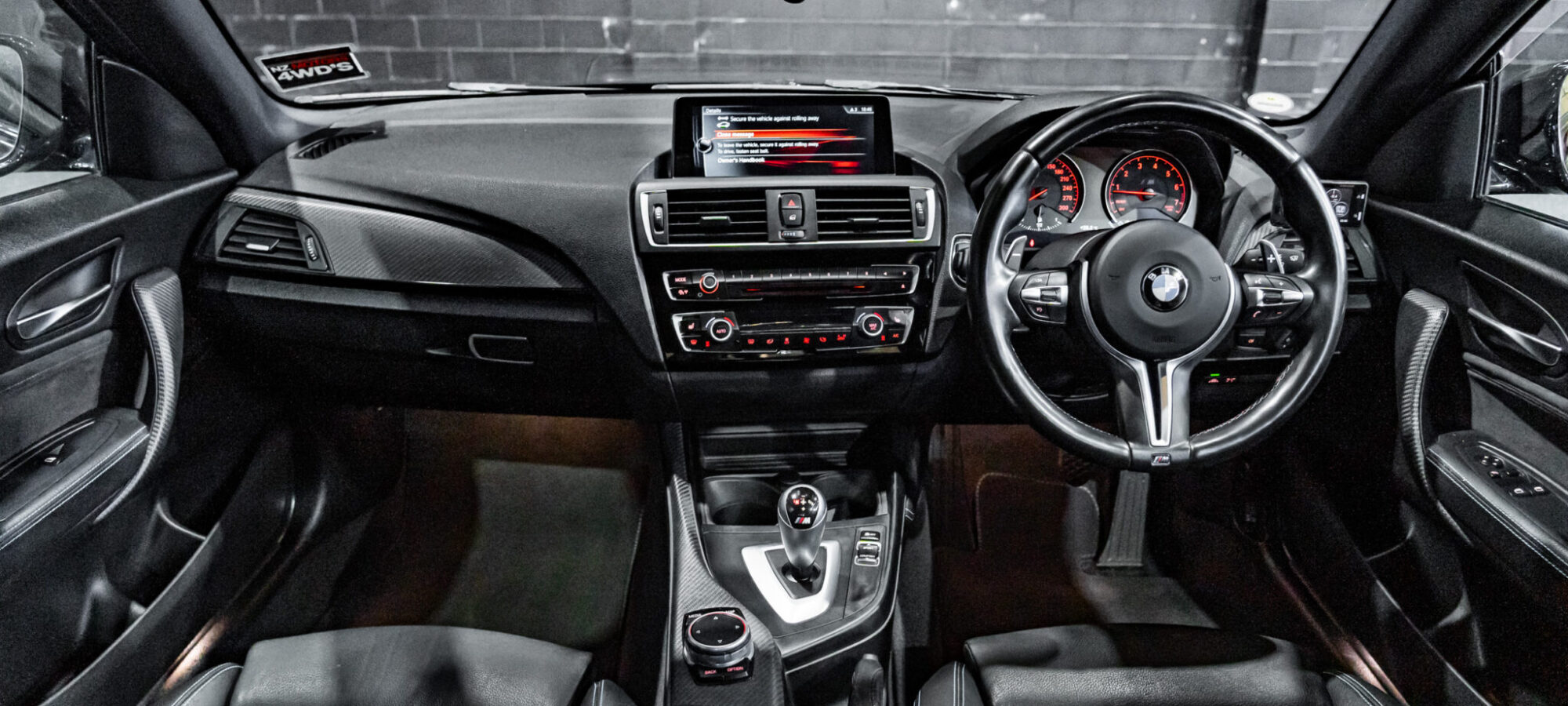 Vehicle Gallery Image