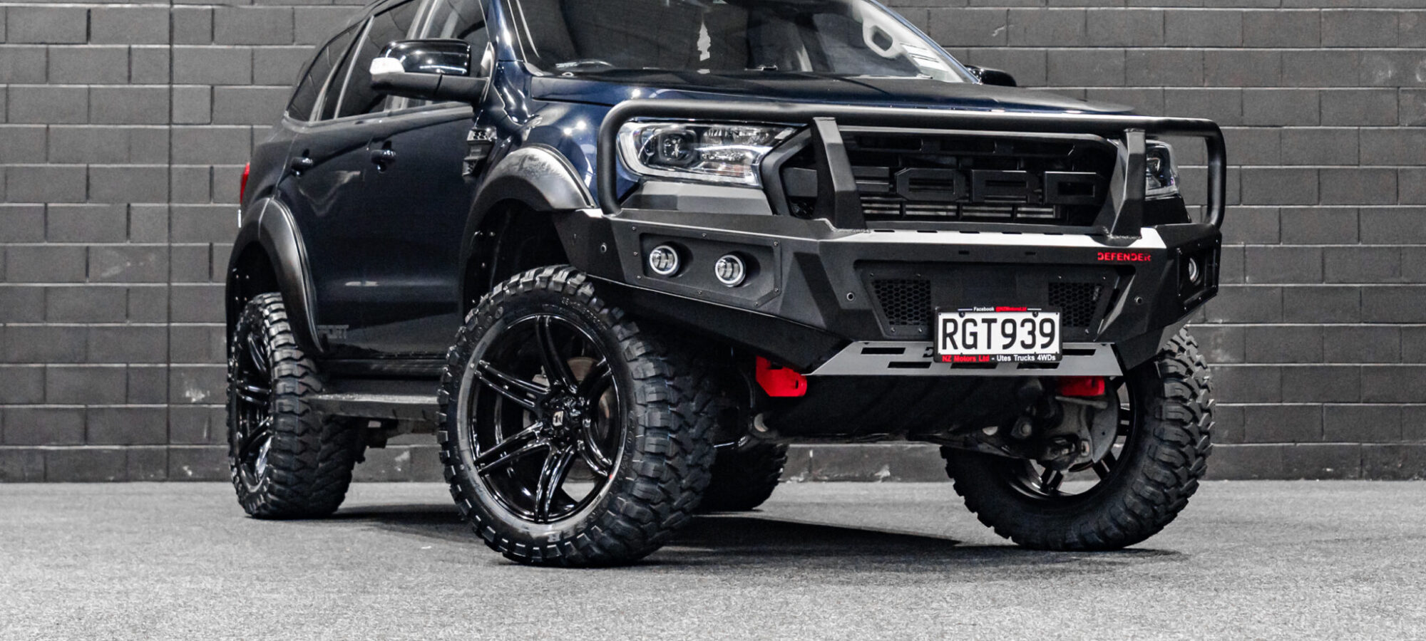 Vehicle Gallery Image