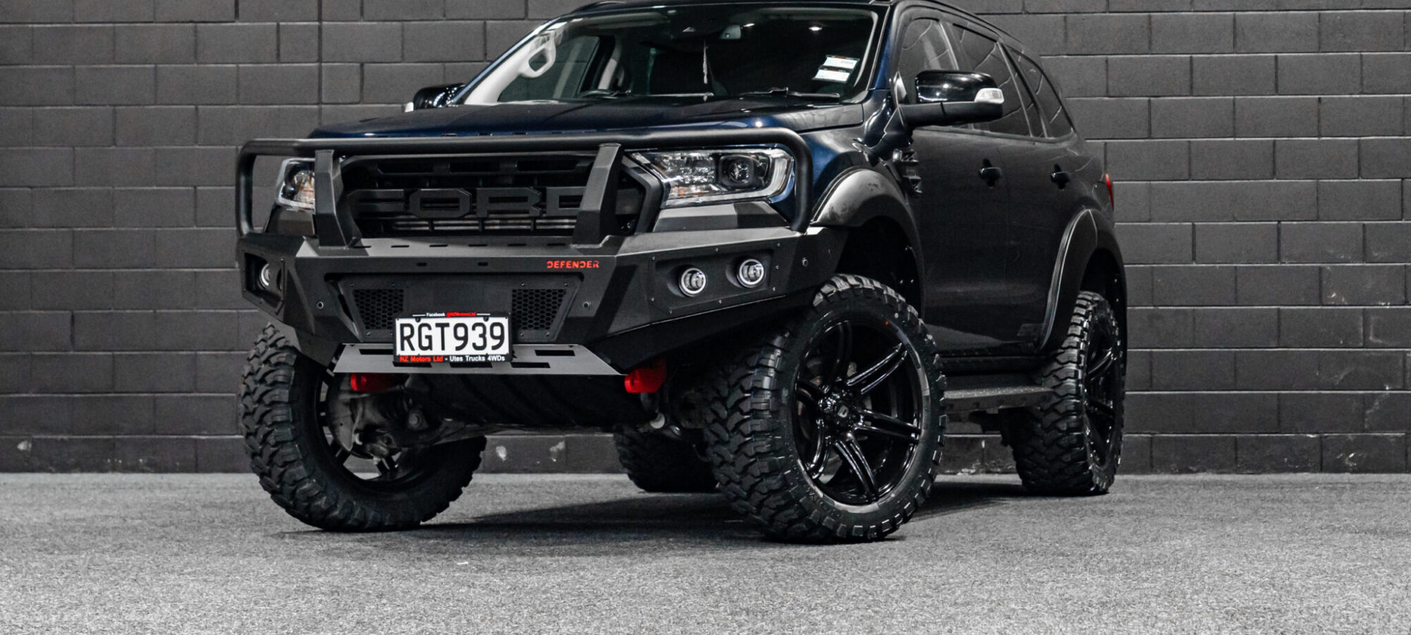 Vehicle Gallery Image