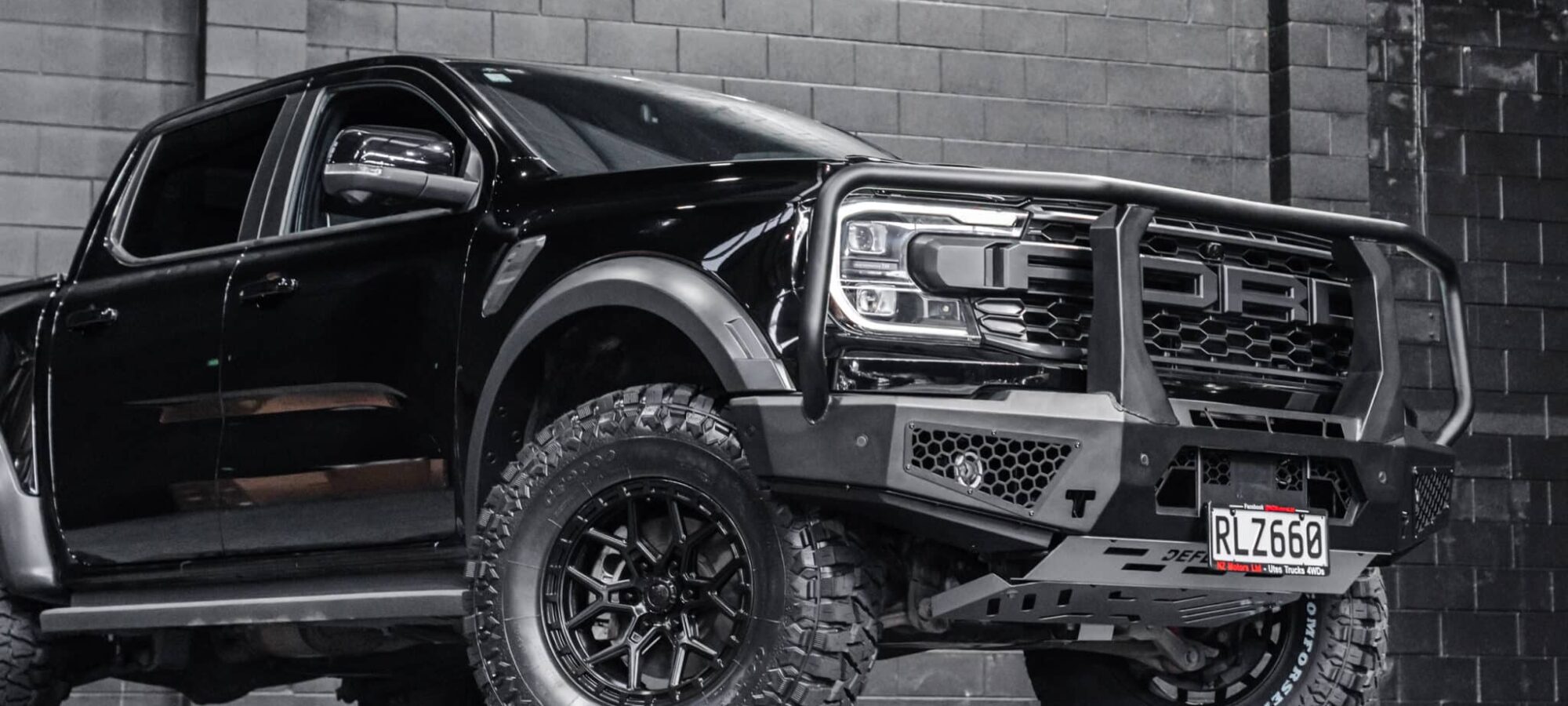 Vehicle Gallery Image