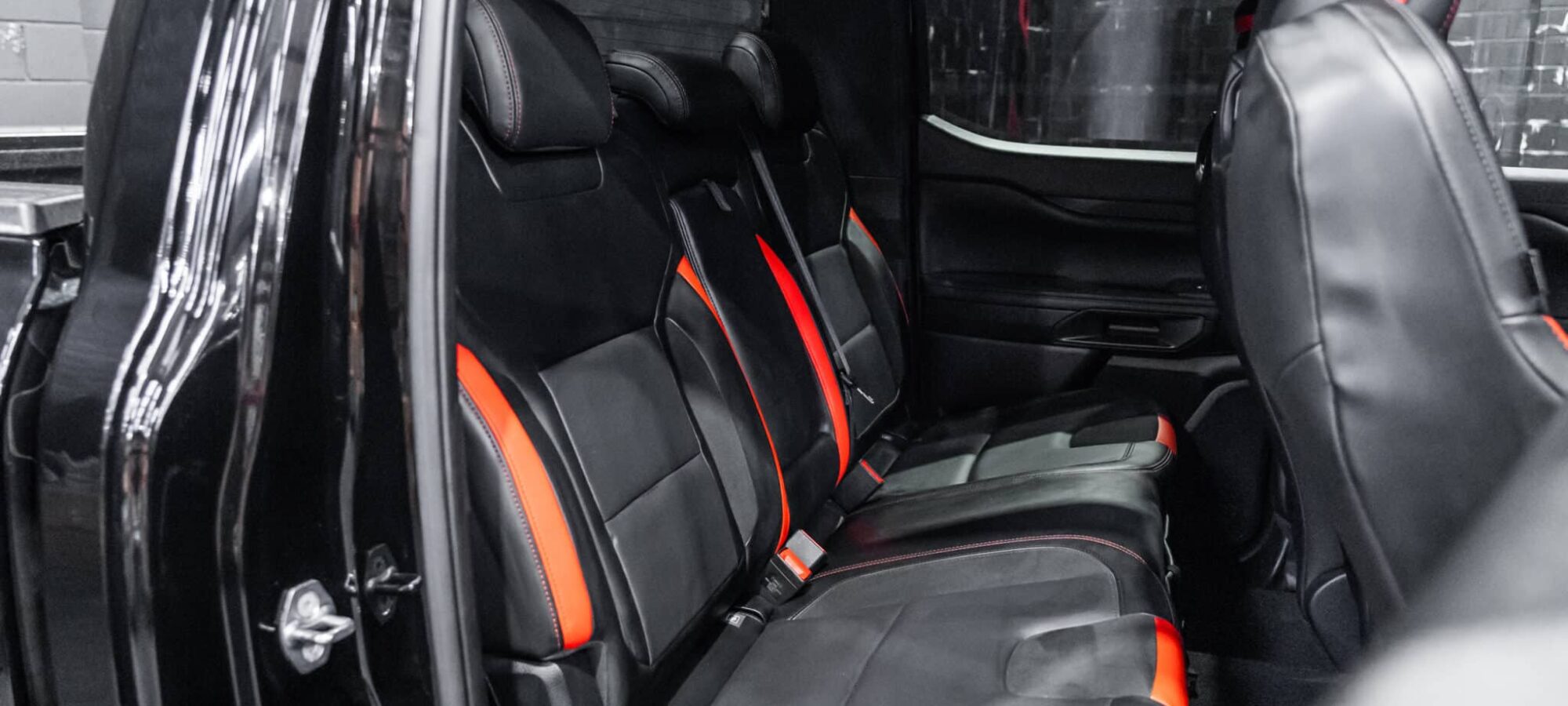 Vehicle Gallery Image