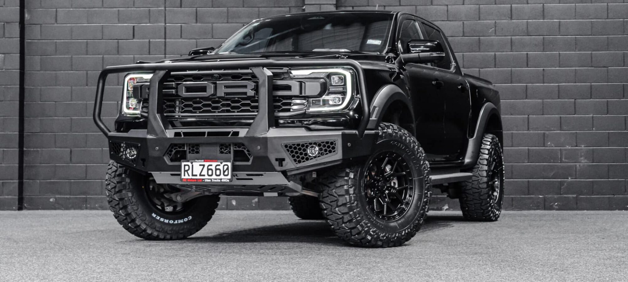 Vehicle Gallery Image