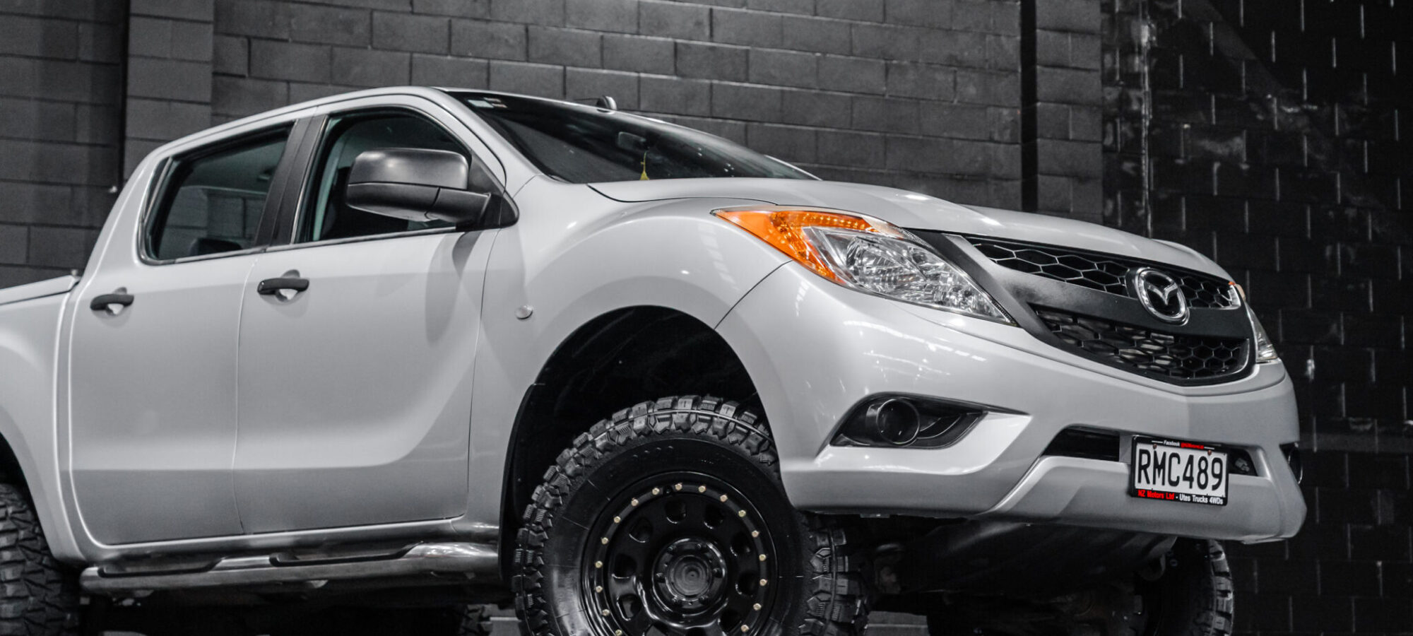 Vehicle Gallery Image