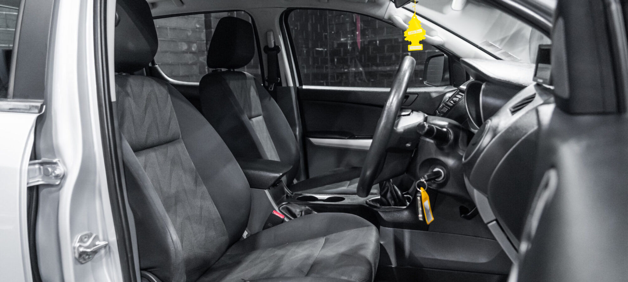 Vehicle Gallery Image