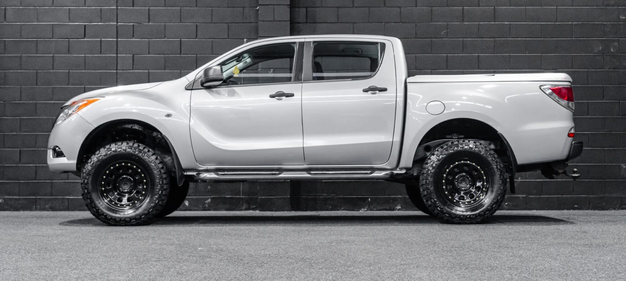 Vehicle Gallery Image