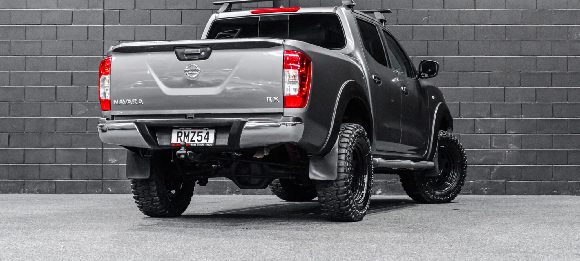 Vehicle Gallery Image