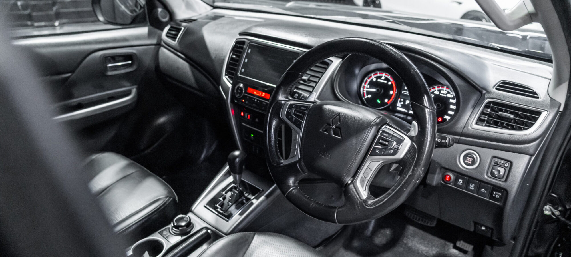 Vehicle Gallery Image