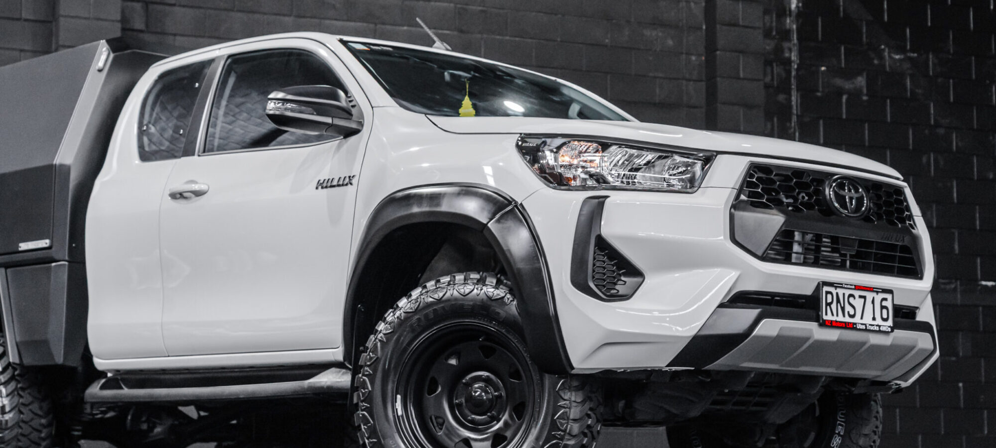 Vehicle Gallery Image