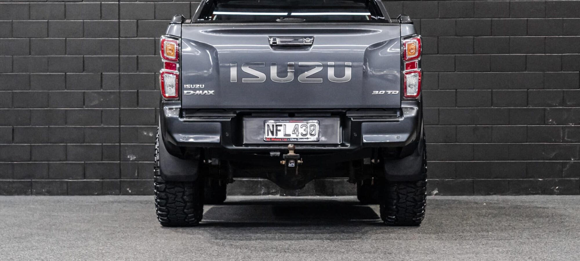 Vehicle Gallery Image