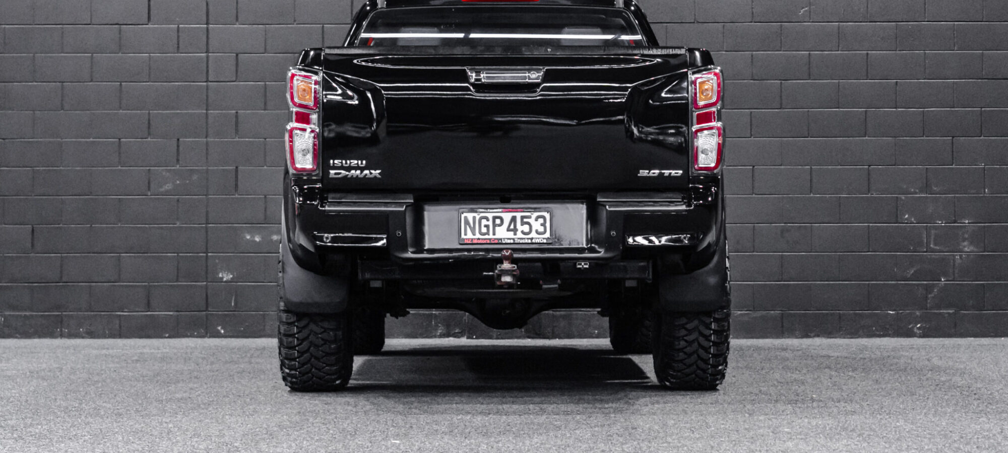 Vehicle Gallery Image