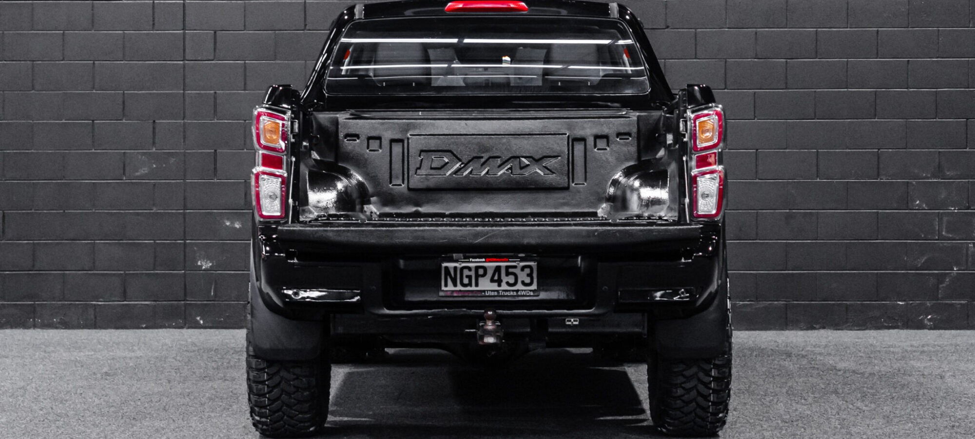 Vehicle Gallery Image