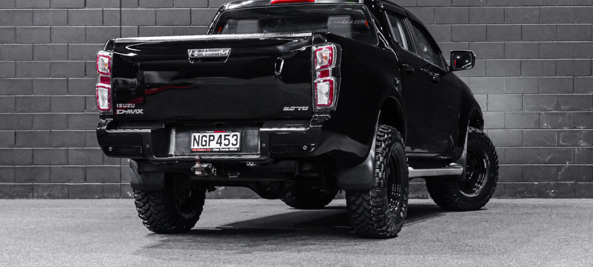 Vehicle Gallery Image