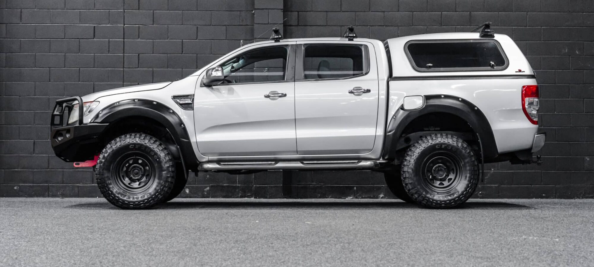 Vehicle Gallery Image