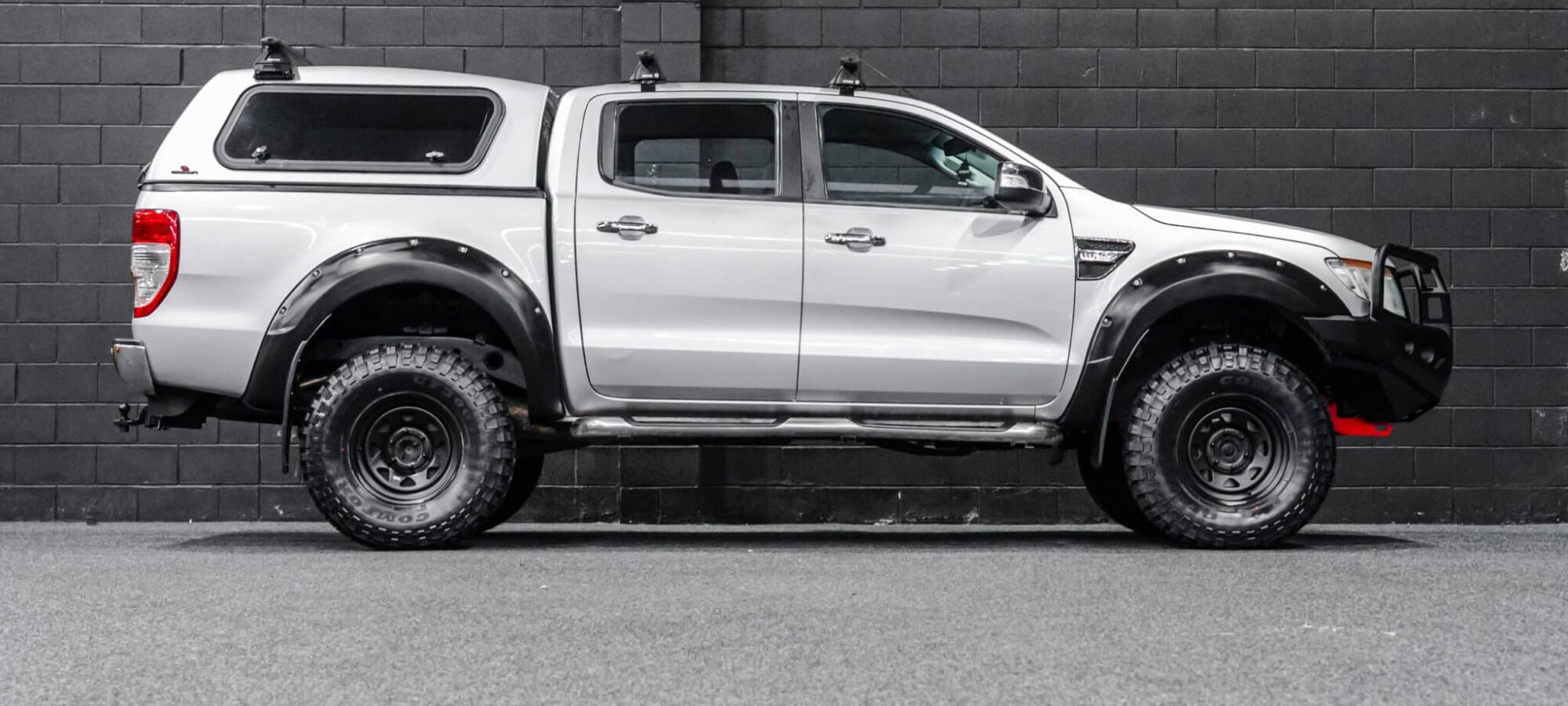 Vehicle Gallery Image