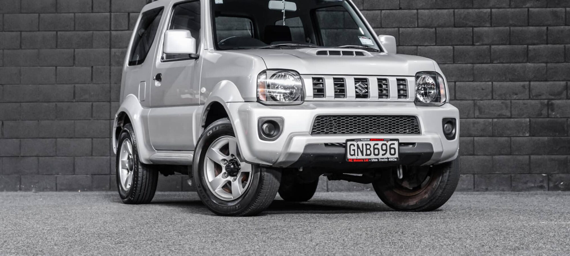 Vehicle Gallery Image