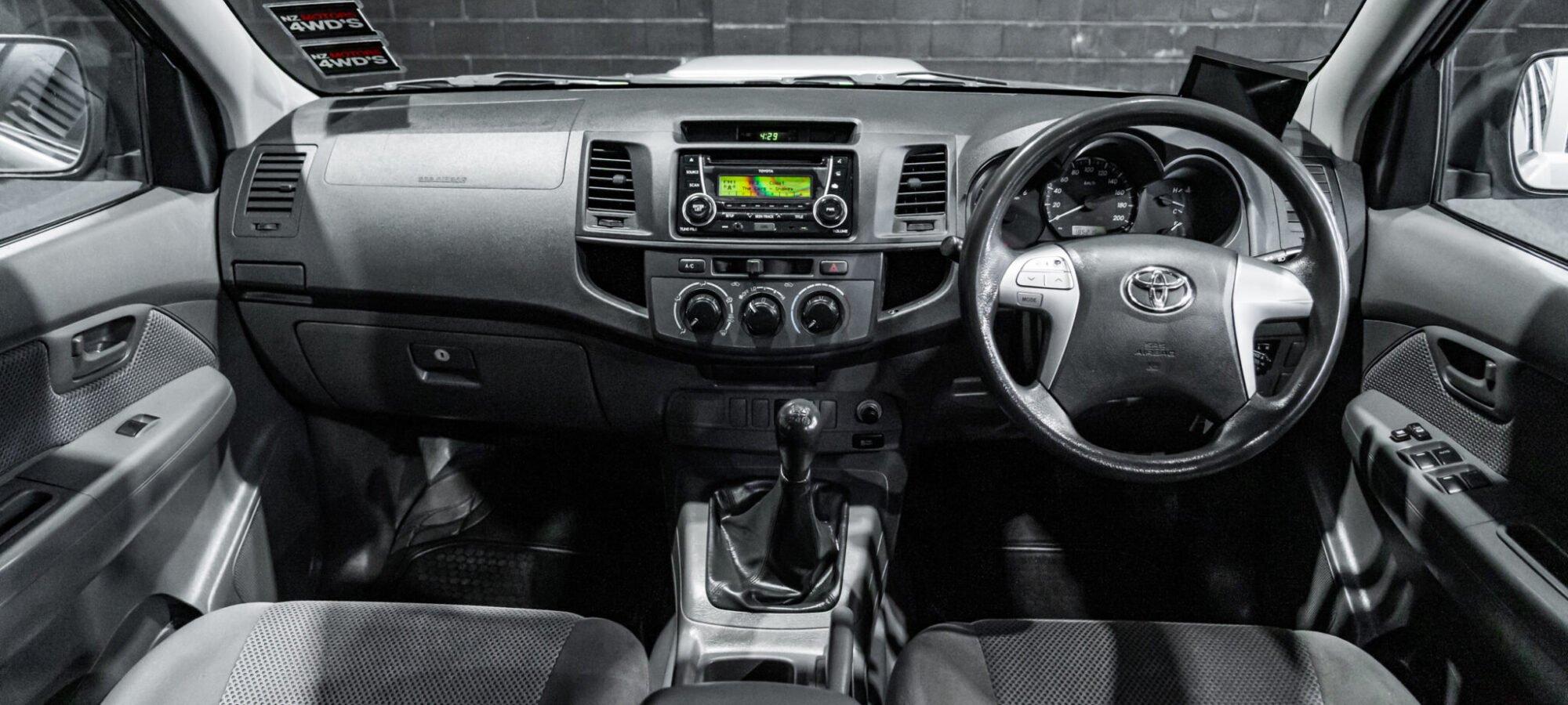 Vehicle Gallery Image