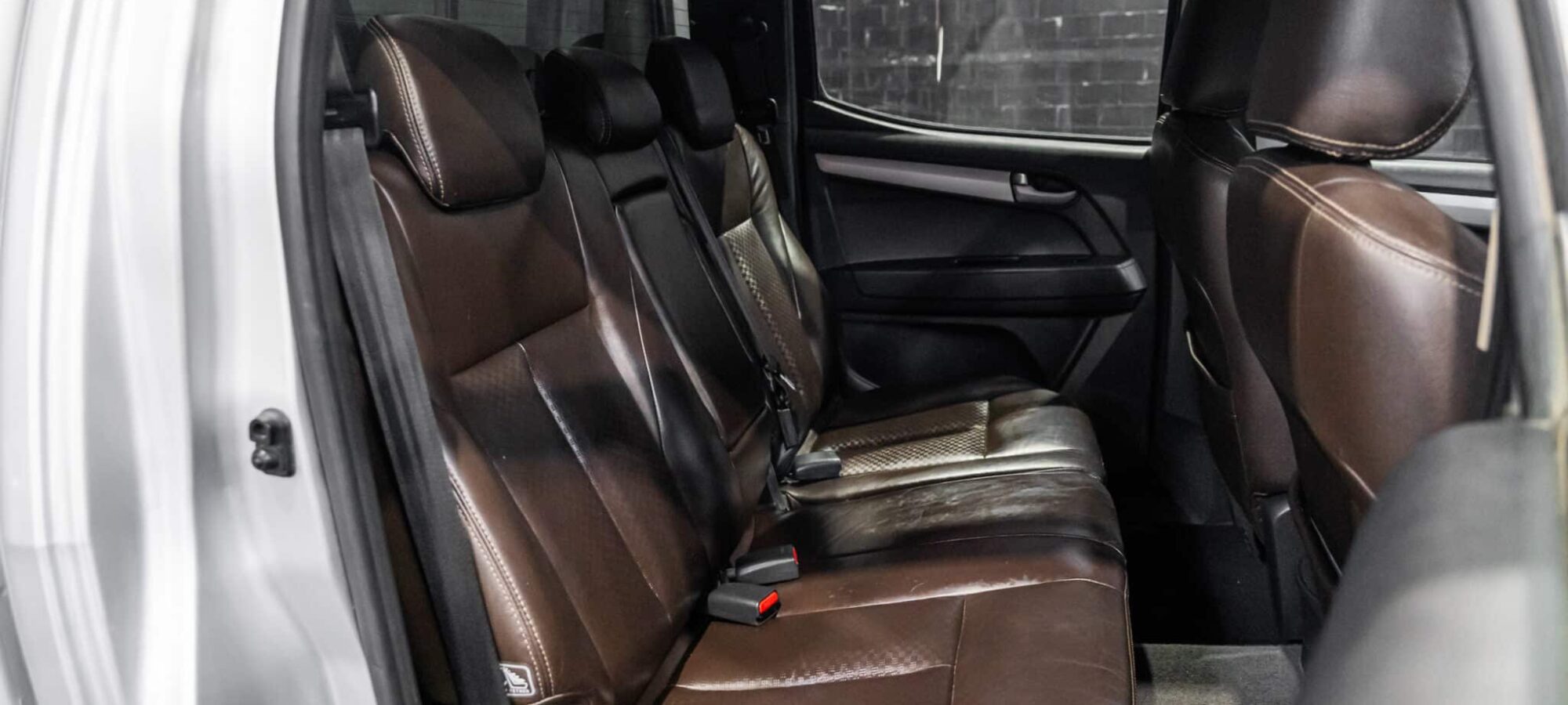 Vehicle Gallery Image