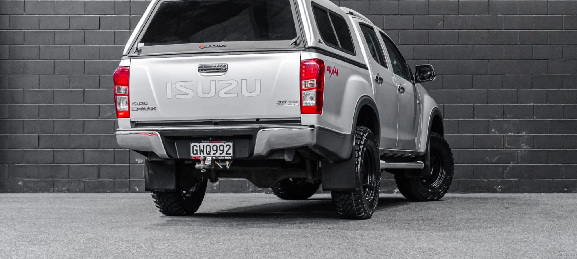 Vehicle Gallery Image